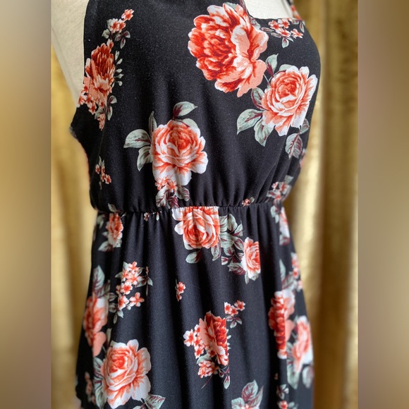 Black Maxi Dress w/ Pink Roses, Soft, Keyhole Back Tie, Ruffle Hem - Picture 5 of 14